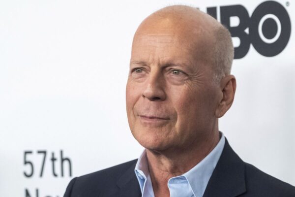 Îți plac filmele cu Bruce Willis? Iată ce trebuie să știi despre artist