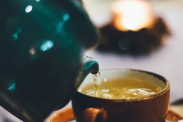 Ceaiul verde: Proprietăți terapeutice și efecte benefice asupra sănătății