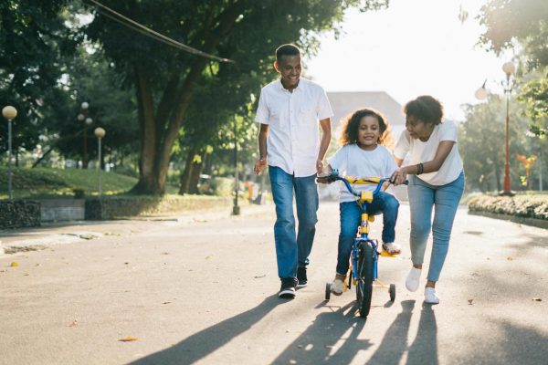 Cât cheltuie o familie pe alimente în 2025 și cum poți reduce costurile