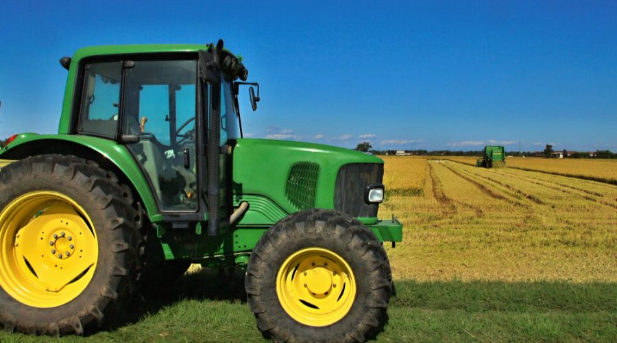 tractoarele John Deere